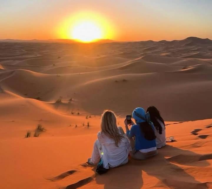 梅尔祖卡 Bivouac Camel Trips酒店 外观 照片